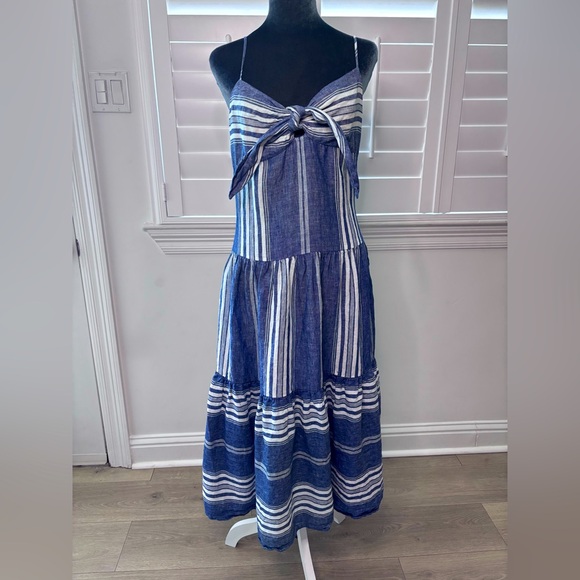 Lauren Ralph Lauren Blue and White Sleeveless Sundress Size 4 - Picture 2 of 12